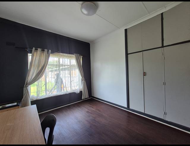 3 BEDROOM HOUSE TO LET IN BRENTHURST